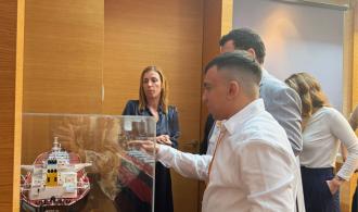 Sharing experiences, ideas, and the joy of inclusion.